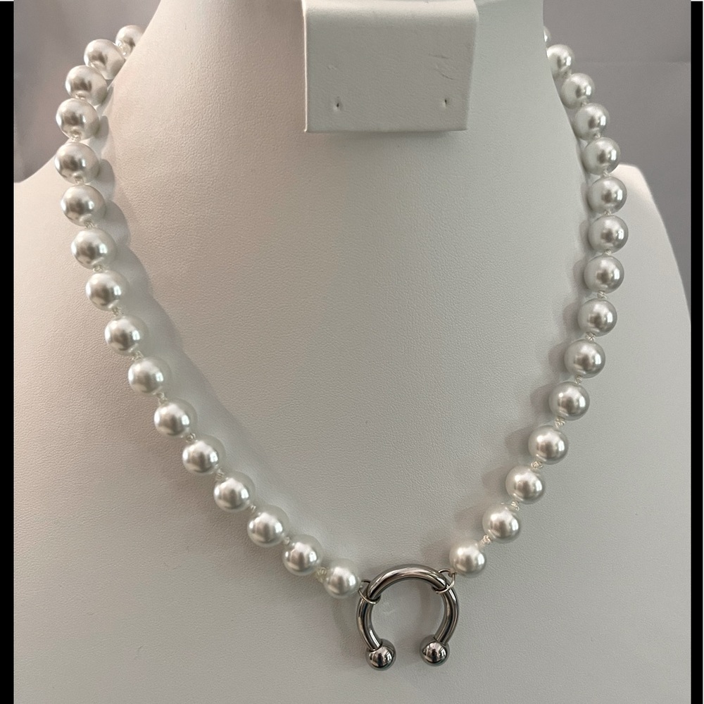 Glass Pearl Necklace